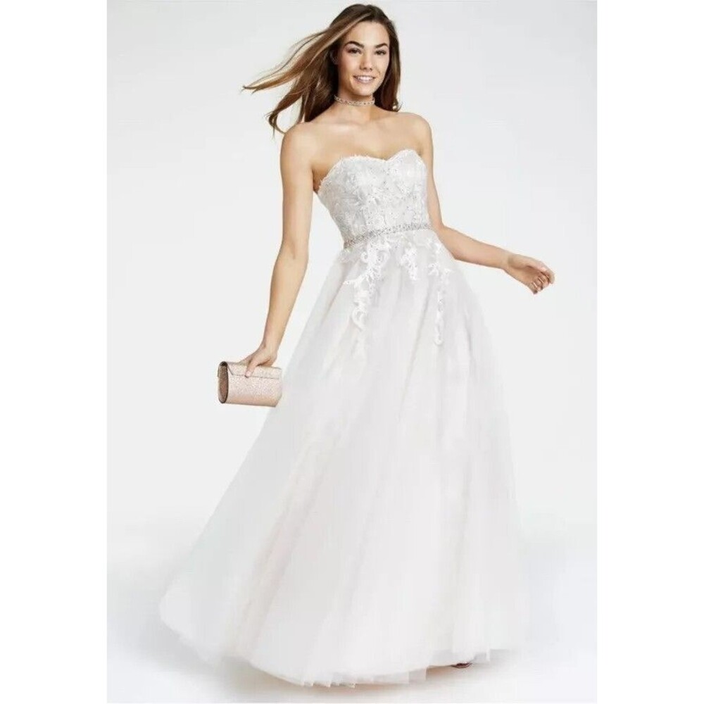 Say Yes To The Prom Junior 5 Ivory Lace Up Back Long Ball Gown NWD DC89